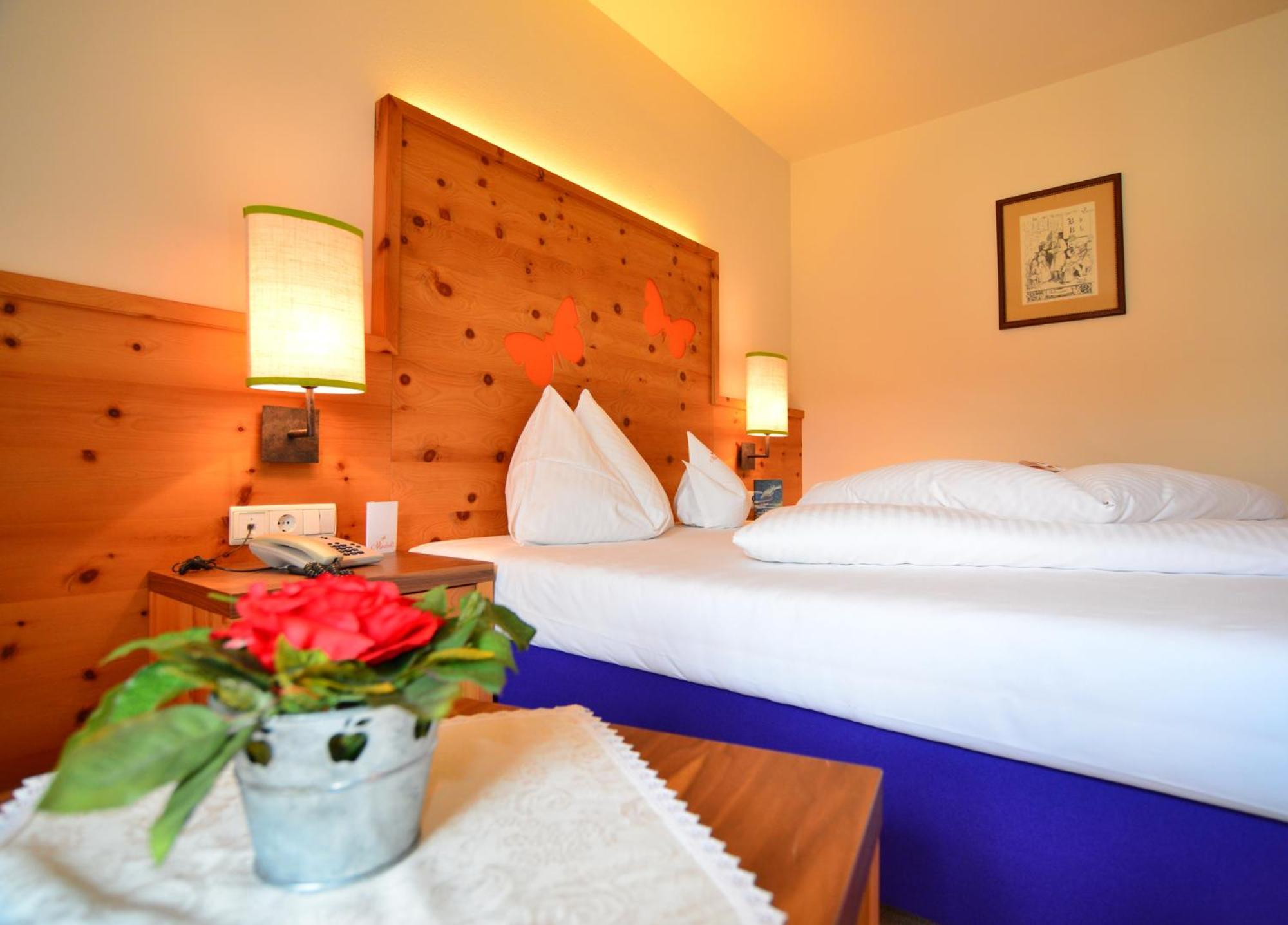 Mirabell Dolomites Hotel - Luxury Ayurveda & Spa ヴァルダーオラ エクステリア 写真