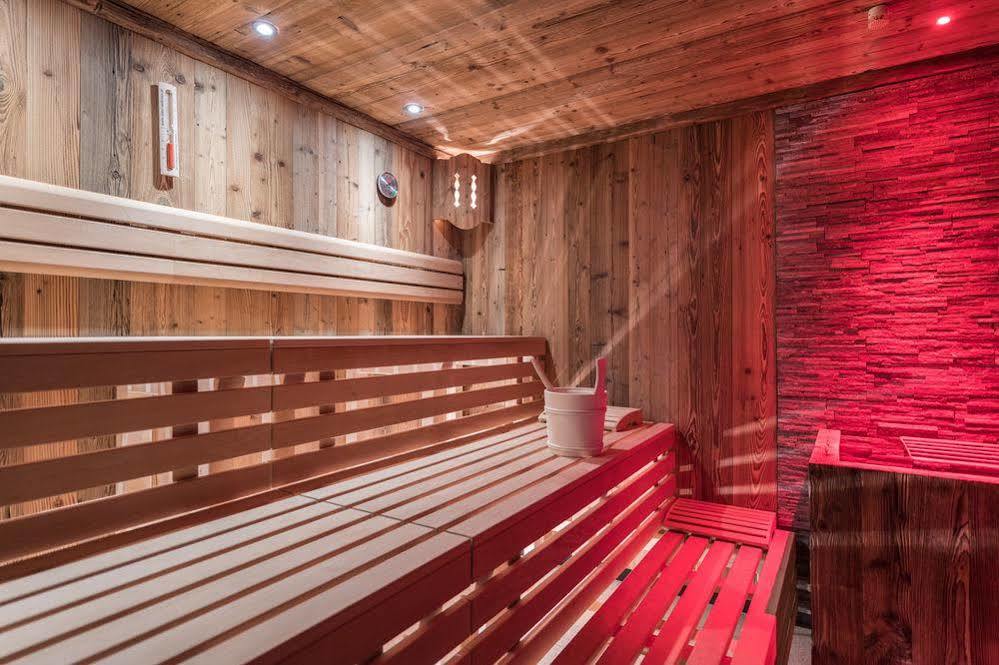 Mirabell Dolomites Hotel - Luxury Ayurveda & Spa ヴァルダーオラ エクステリア 写真